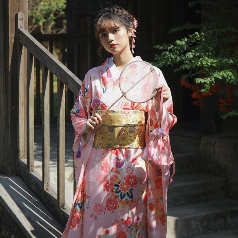 Women’s Traditional Japanese Kimono Dress