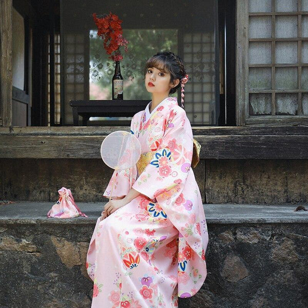 Traditional Japanese Kimono Dress for Women | Japan Avenue