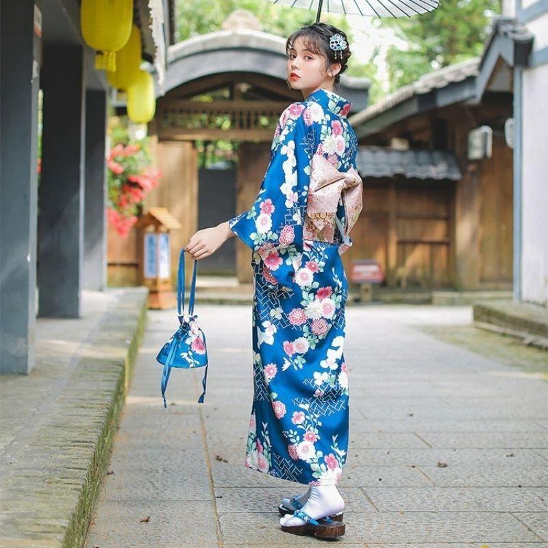 Women’s Traditional Kimono Dress Japanese
